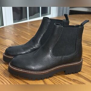 CASLON Miller  NWOT Water Resistant Chelsea Boot Black Size 5.5 (shoe5)